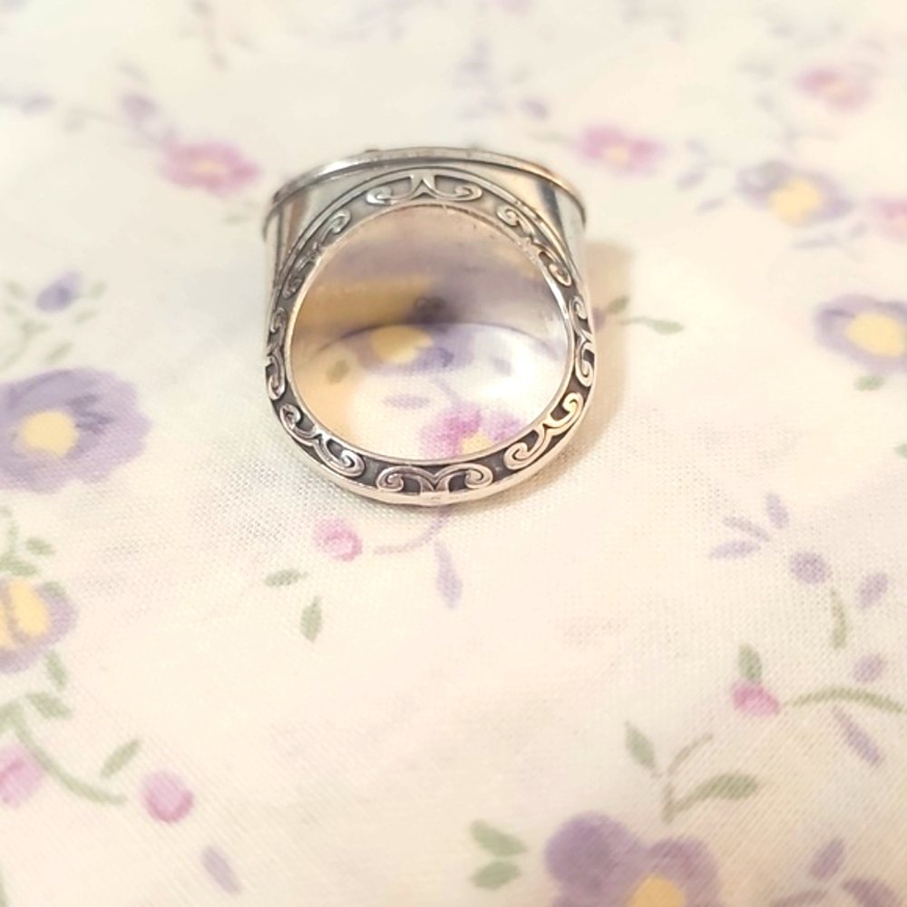 Elegant Brighton Silver With Amber Stones Ring. Size 8 - Picture 5 of 6